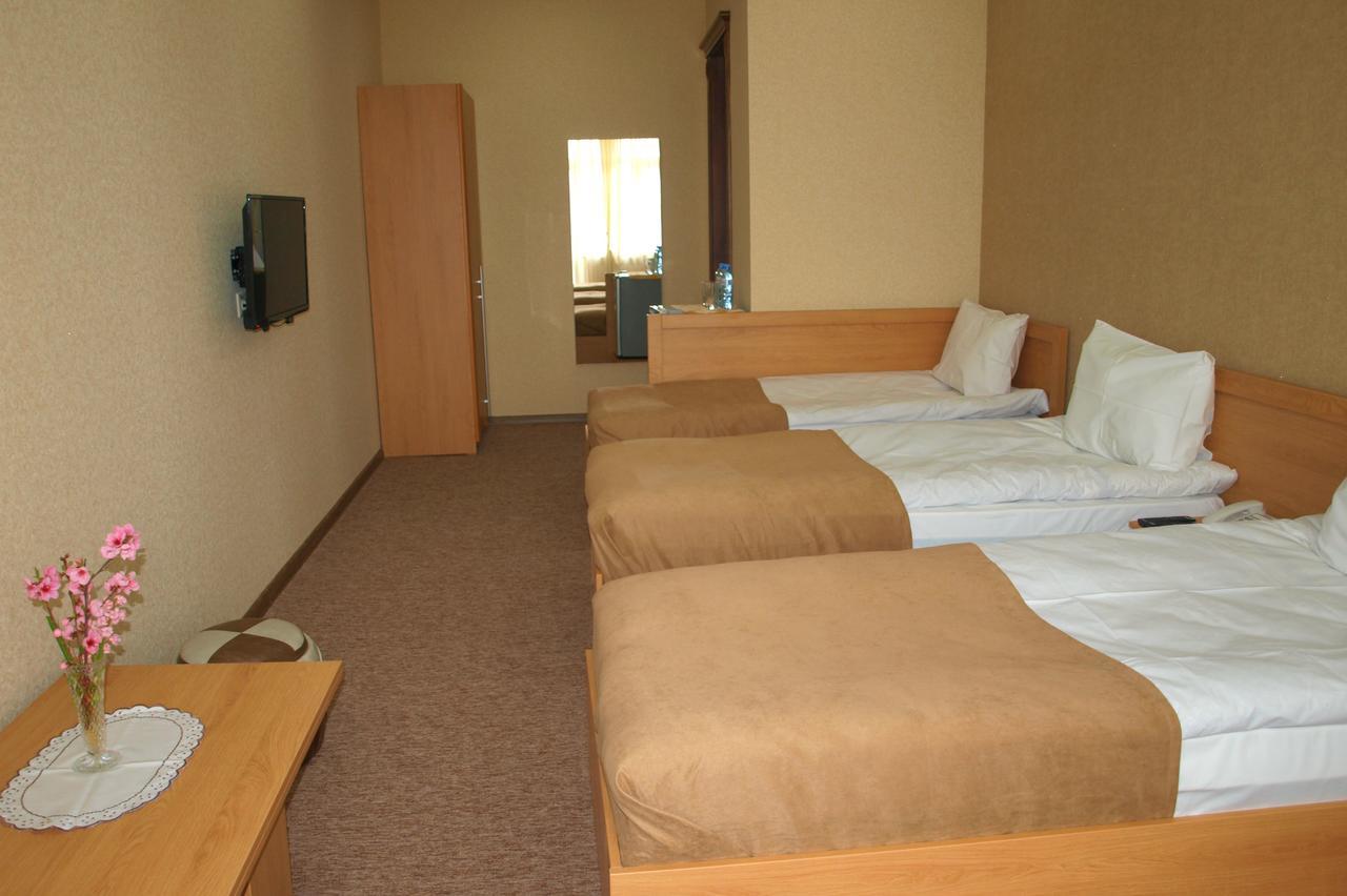 Liel Hotel Tbilisi Bagian luar foto