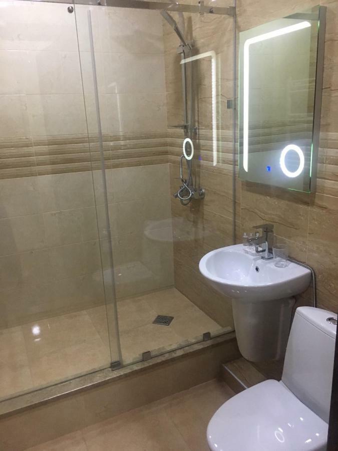 Liel Hotel Tbilisi Bagian luar foto